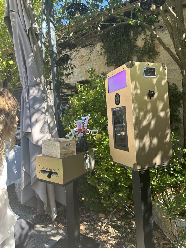 La valeur ajoutée d’un photobooth pour une journée d’anniversaire